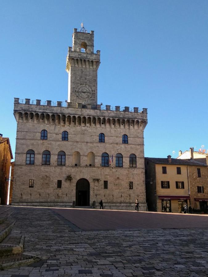 Апартаменты La Torre Del Conte,Free Wi-Fi, Amazing View Монтепульчано Экстерьер фото